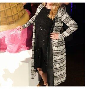 Lularoe Elegant Sarah S black white jacquard cardigan duster sweater